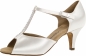 Preview: Bei dieser weissen Sandalette mit Strasssteg handelt es sich um eine Sonderanfertigung.