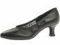 Preview: Bei diesem Tanzschuh handelt es sich um einen klassischen Pumps mit Gummizug. Als Material wurde Nappalöeder verwendet.