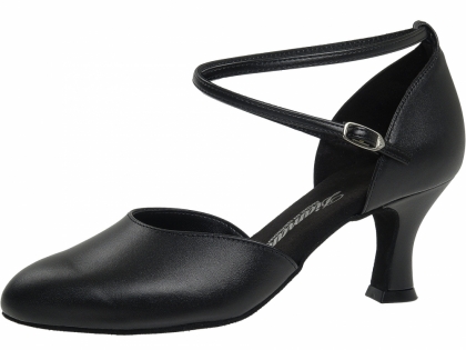Dieser Tanzschuhe mit 6,5cm ist aus weichem Nappaleder gefertigt.