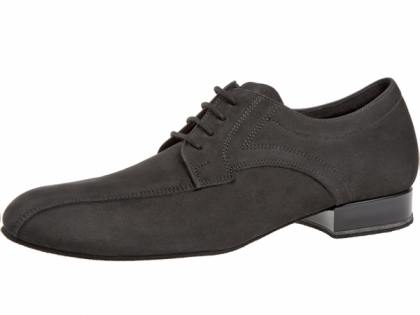 Schöner Herrentanzschuh aus hochwerwtigem Nubukleder. Die Schuhe sehen durch hcohertige Materialien, suabere Verarbeitung und feine Nahtverzierungen sehr edel aus.