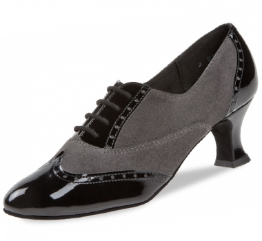 Grau-schwarze Schnürschuhe, aus feinem Velourleder, versehen mit Nappalederstücken an Fußspitze, Schnürriemenbereich und Ferse. Als Trainerschuh ideal einsetzbar.