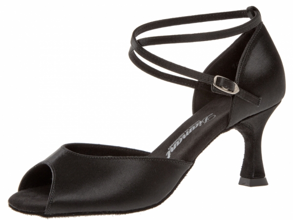 Diese Lateinsandalette aus schwarzem Satin ist ein klassischer Tanzschuh für die Lateinamerikanischen Tänze.